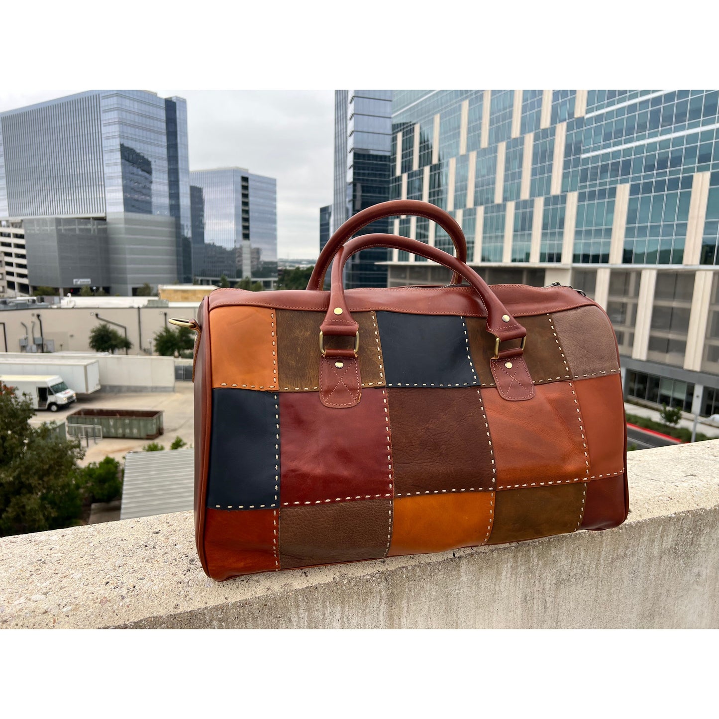 Benjamin's Leatherᵀᴹ "THE VINTAGE DUFFEL BAG"