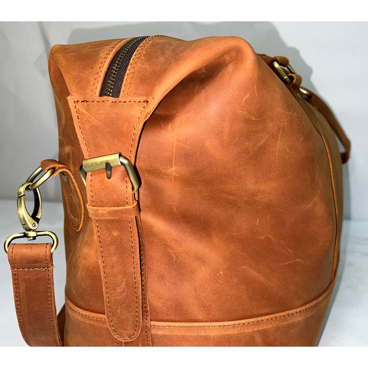 Benjamin's Leatherᵀᴹ "FULL-GRAIN LEATHER DUFFEL"