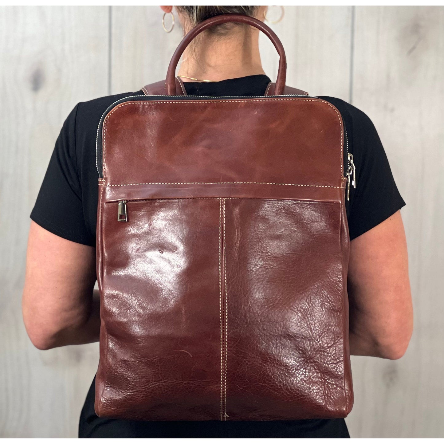 Benjamin's Leatherᵀᴹ "LAPTOP BACKPACK"