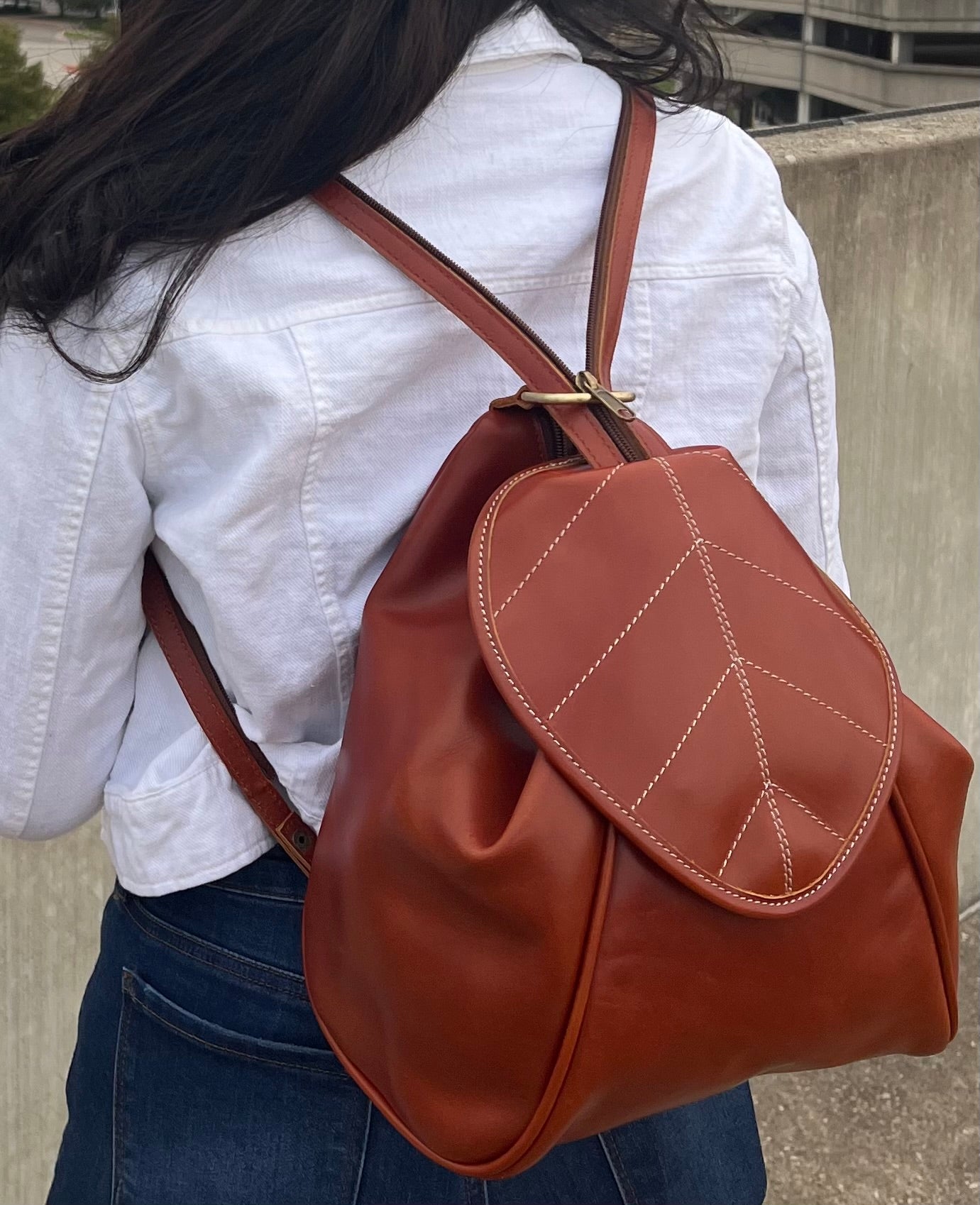 Benjamin's Leatherᵀᴹ "EVERYDAY TOTE BACKPACK BAG"